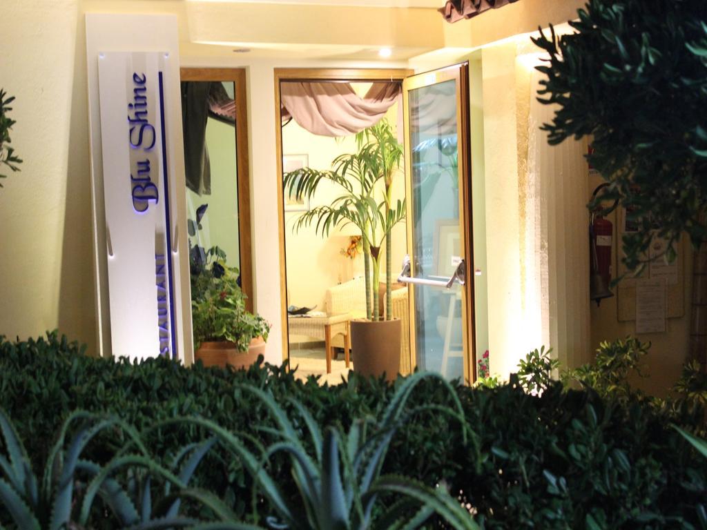Blu Tropical Resort Zambrone Exterior foto