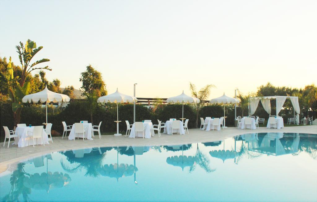 Blu Tropical Resort Zambrone Exterior foto
