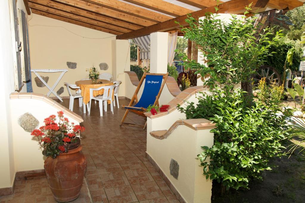 Blu Tropical Resort Zambrone Quarto foto